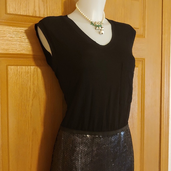 BCBGMaxAzira Black w/ Silver / Black Sequins Dress - Picture 4 of 8